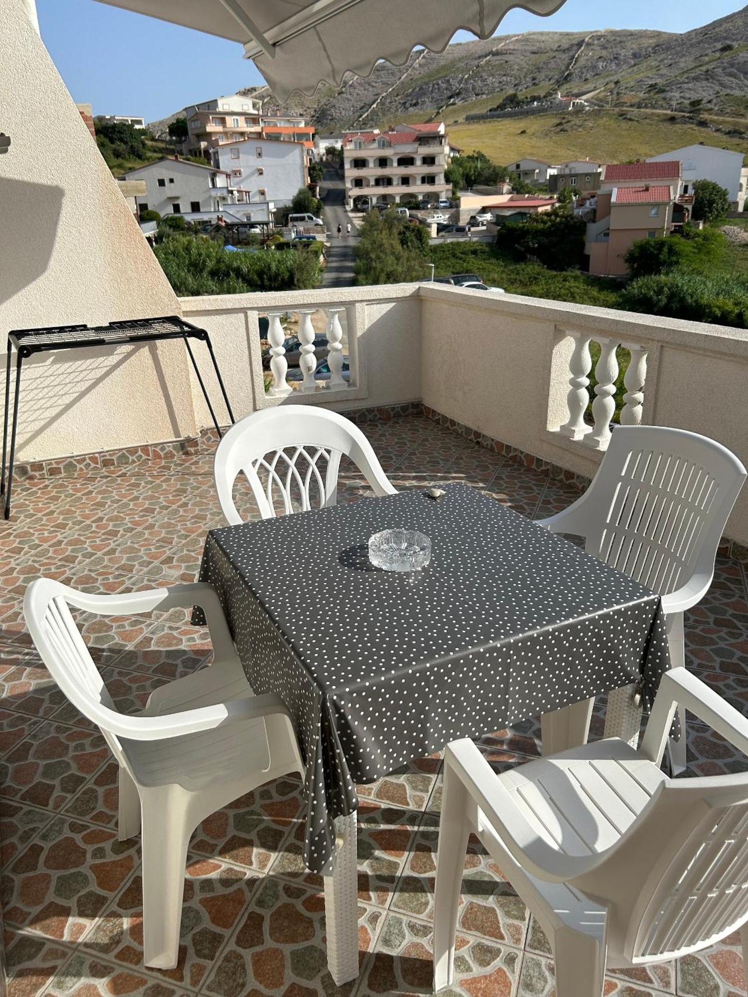 Apartment With A Parking Space Metajna, Pag - 4127 *